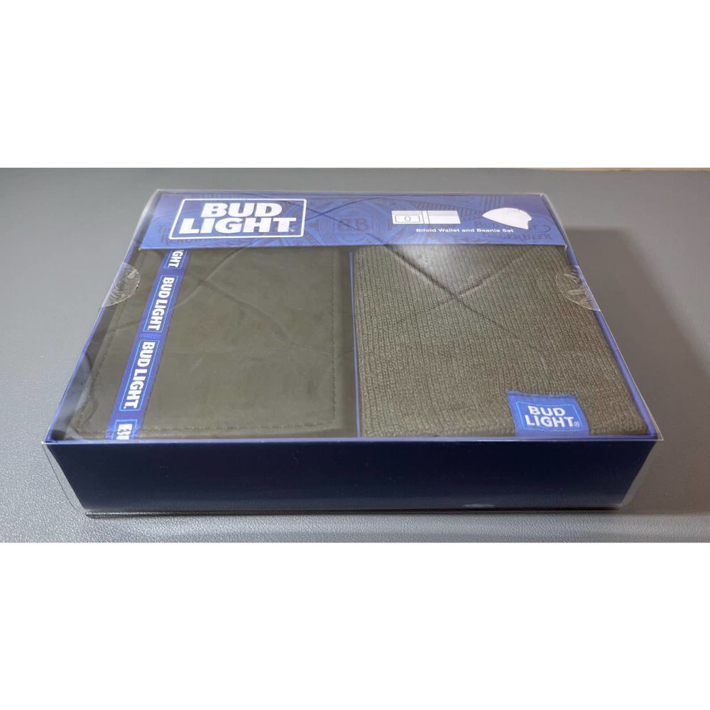 BUD LIGHT BUDWEISER WALLET AND BEANIE GIFT SET NEW NIB FATHERS DAY LEATHER